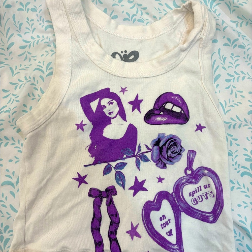 AUTHENTIC OLIVIA RODRIGO GUTS TOUR MERCH SIZE XS HARDLY WORN